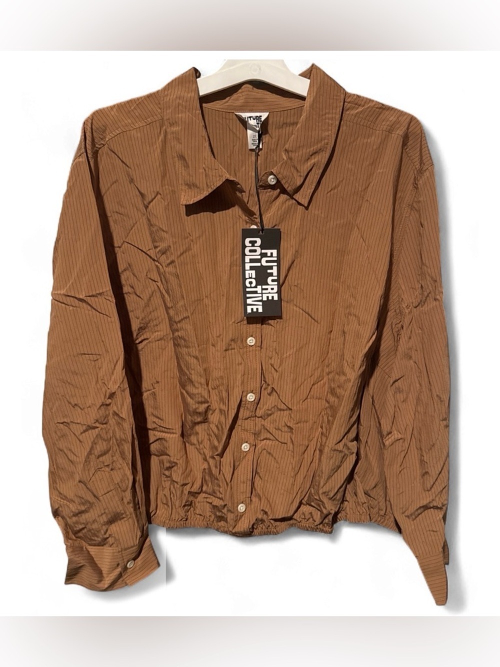 Size 2X Future Collective Long Sleeve Collared Cropped Button Down Shirt